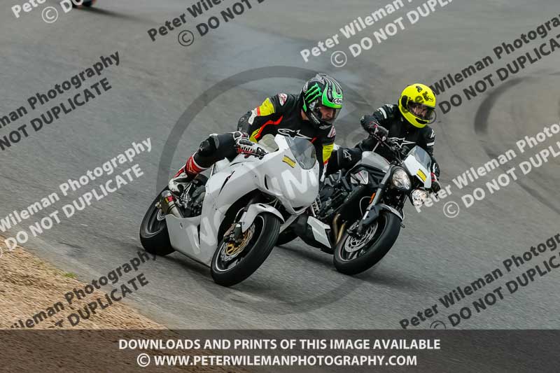 enduro digital images;event digital images;eventdigitalimages;lydden hill;lydden no limits trackday;lydden photographs;lydden trackday photographs;no limits trackdays;peter wileman photography;racing digital images;trackday digital images;trackday photos